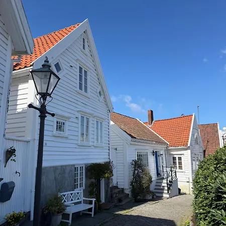 Free Sauna Pass! - House In Old Town *