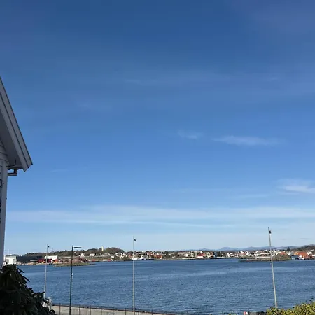 Free Sauna Pass! - House In Old Town Apartamento Stavanger